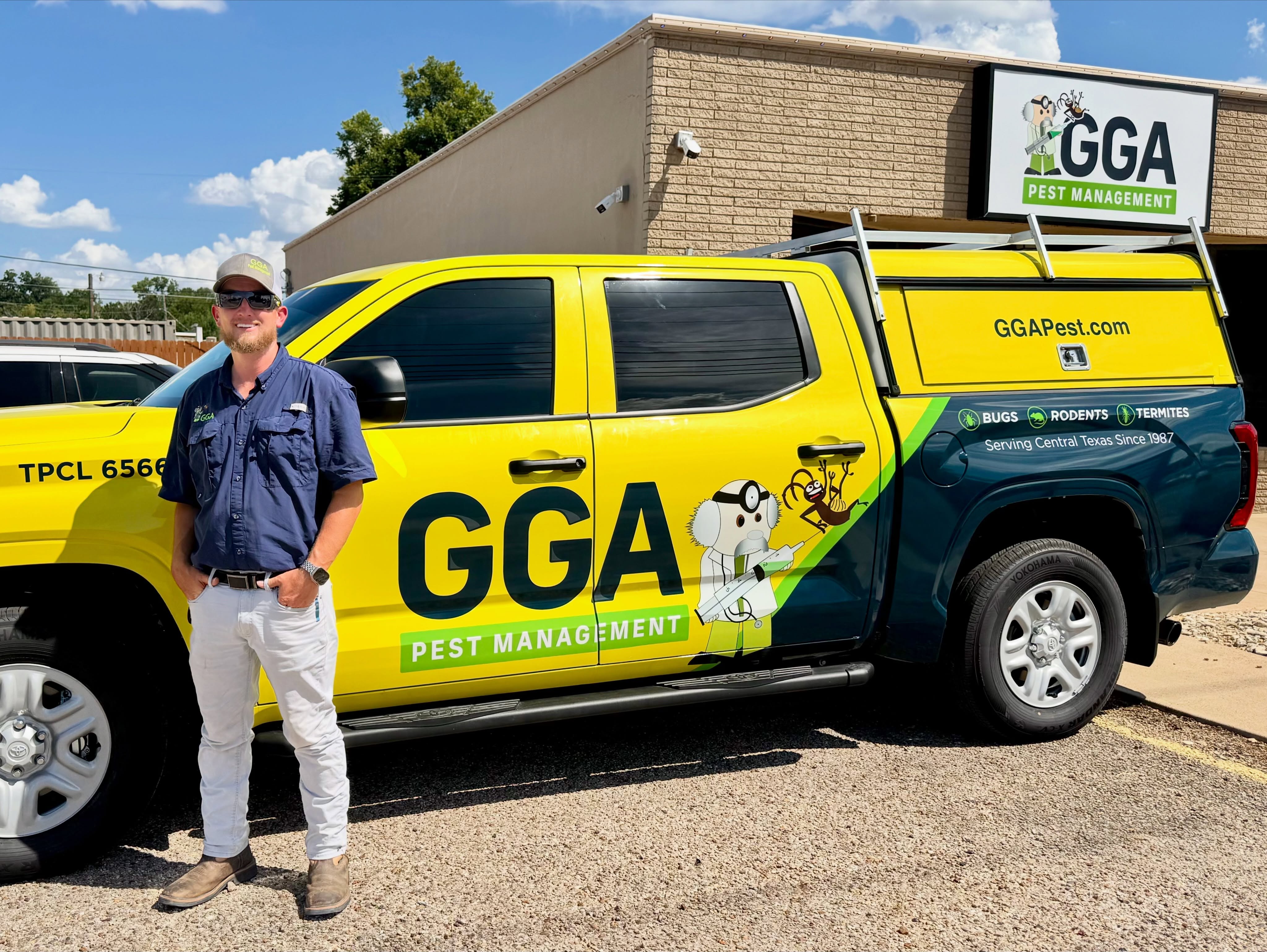 Just picked up the newest addition to the fleet with a fresh new wrap design. It’s officially ready to hit the road! 😎

