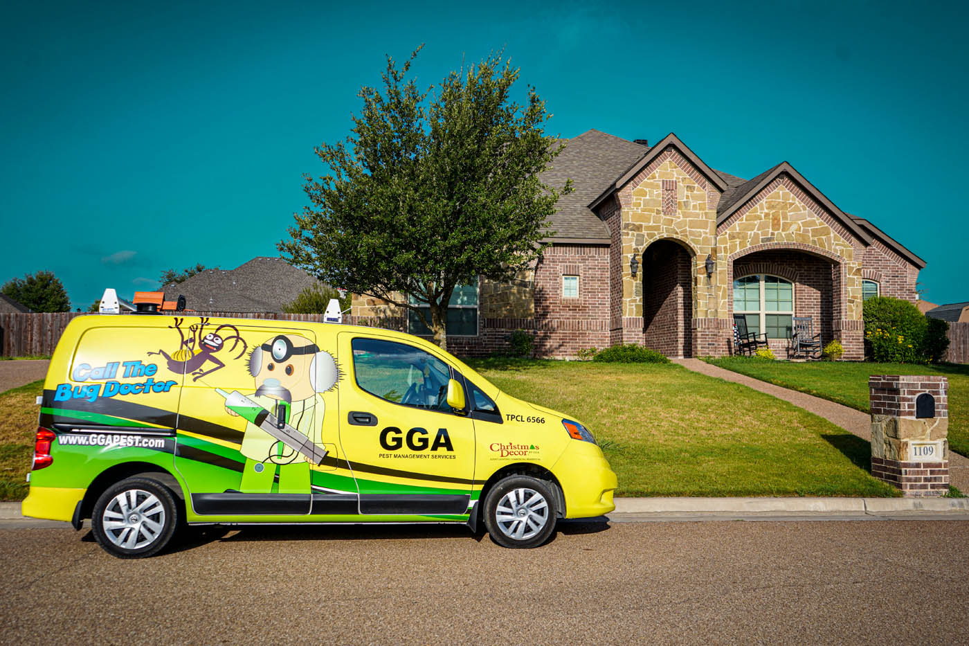 A GGA van outside of a Temple, TX residential house.